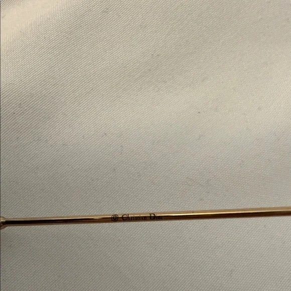Christian Dior Sunglasses - Picture 4 of 5